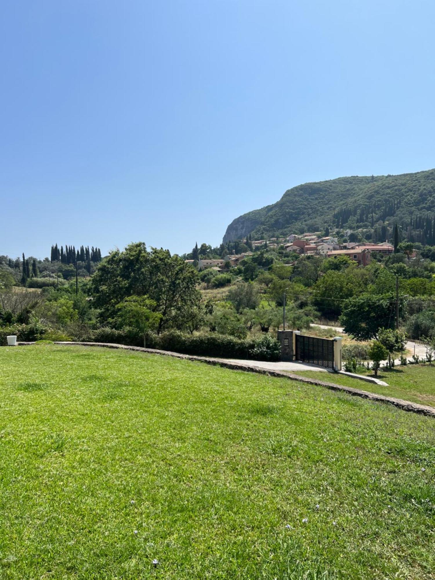 Villa Alexakis Doukádes エクステリア 写真